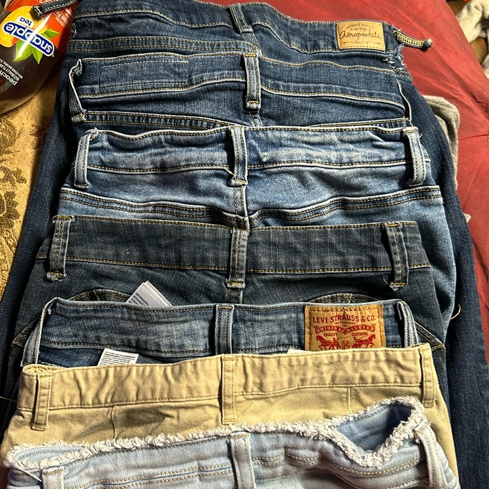 Jeans